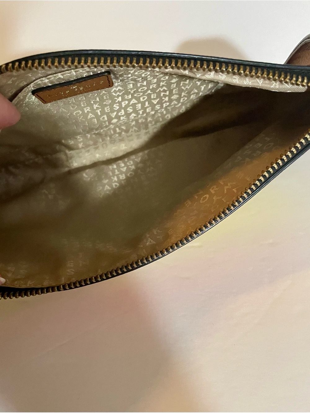 Kate Spade Parrot Wristlet - Picture 4 of 4